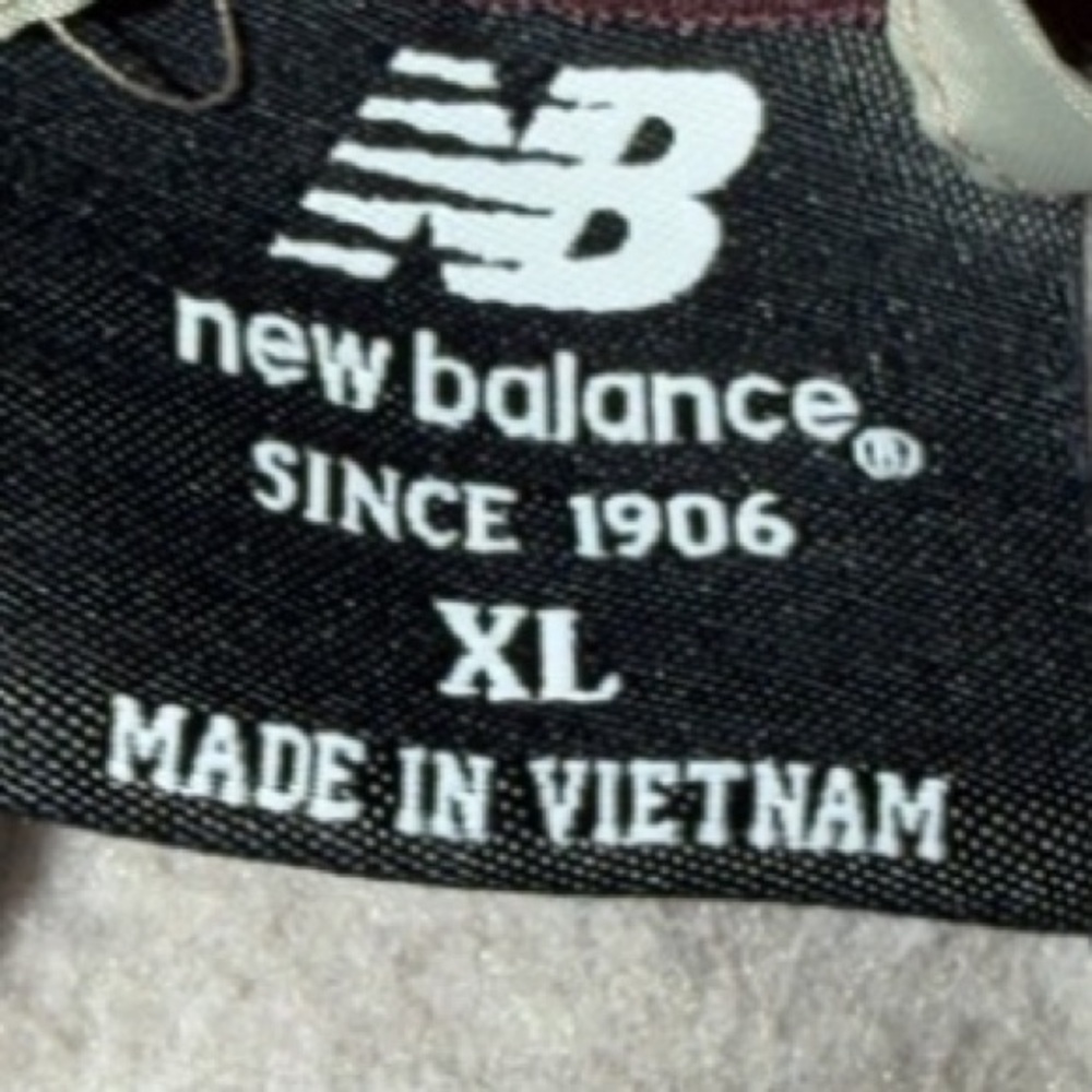 New Balance Melange Cocoa Fleece Full-Zip Hoodie with Chocolate Accents•XL - Picture 11 of 12